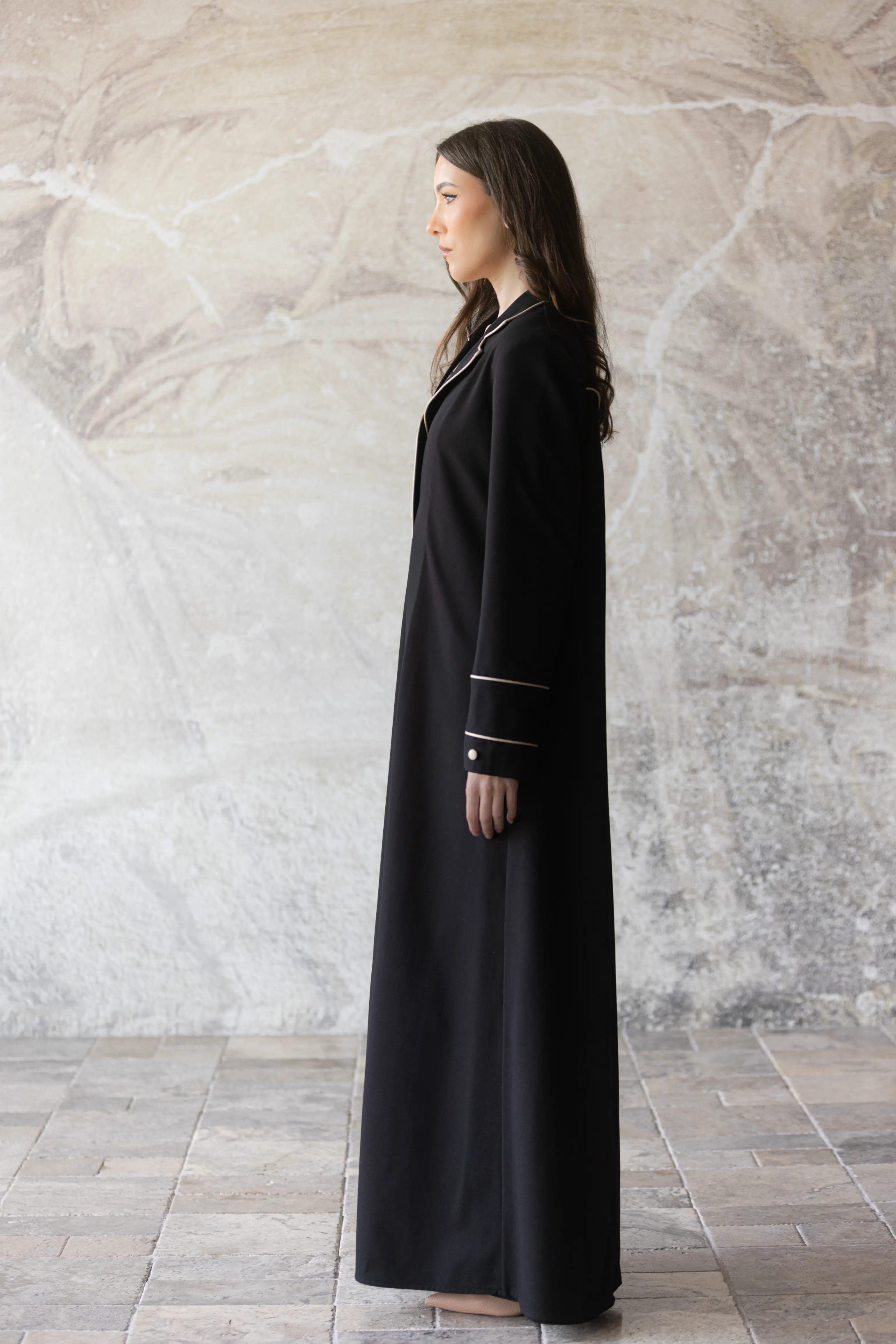 Éloire Abaya